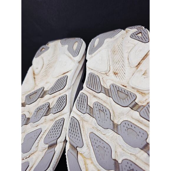 Hoka Men 9 Comfy footwear main image 7